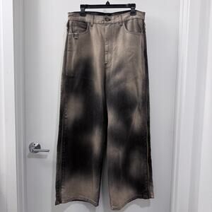 $950 LU’U DAN Deep Stain Side Zip Jeans Gray Denim